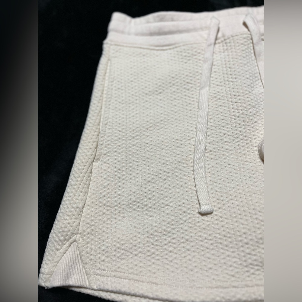 High Drawstring Waist Quilted Activewear Skort Beige-Small - Picture 5 of 7